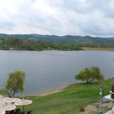 Lago d'argento sobe Veliko Gradište Exterior foto